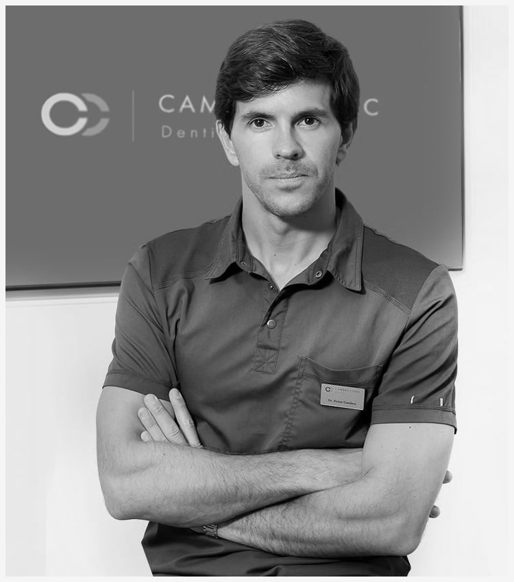 Dr. Víctor Cambra - Especialista en implantología dental. Director clínico de Cambra Clinic Dentistas