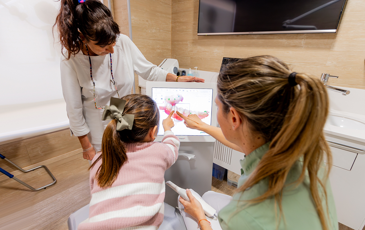 Odontopediatra en Barcelona, con Odontología Digital CAD/CAM