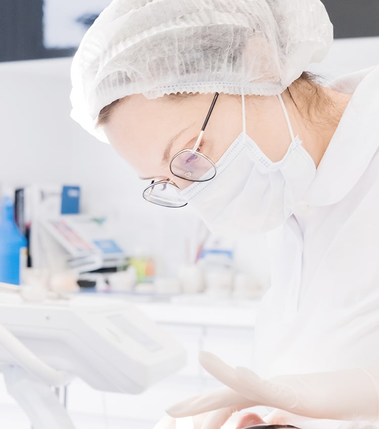 Cambra Clinic. Clínica dental de Barcelona con especialistas Cirugía Oral
