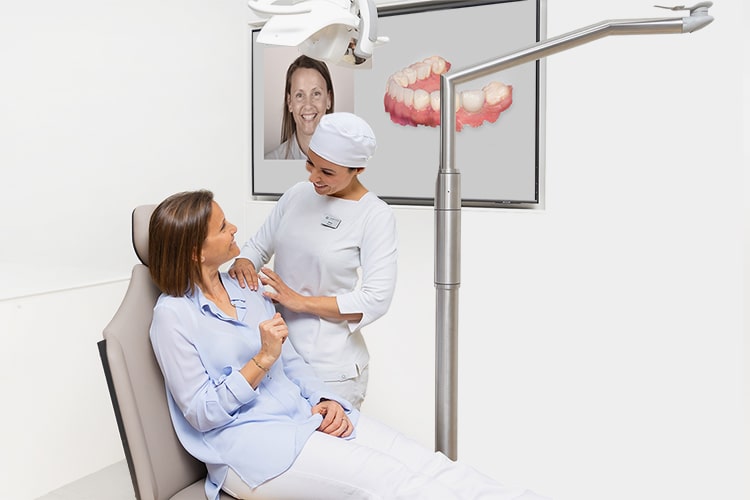 Cambra Clinic Dentistas - Equipo de dentistas por especialidades